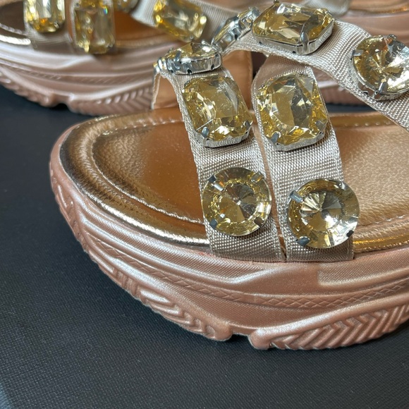 CAPE ROBBIN platform gold Rhinestone - Picture 4 of 5